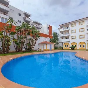 De 100 M2 Com 2 Apartamento Lagos